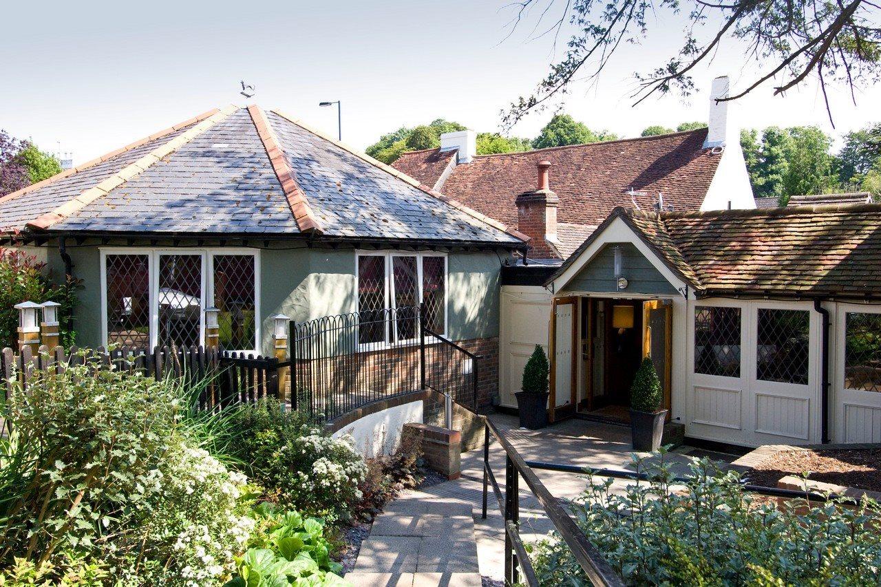 Premier Inn Portsmouth Horndean Экстерьер фото